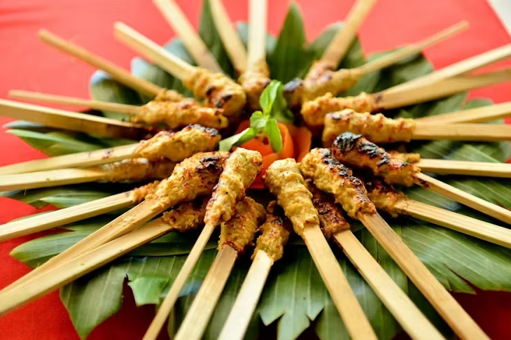 4 Makanan Khas Bali Yang Disukai Oleh Turis Mancanegara
