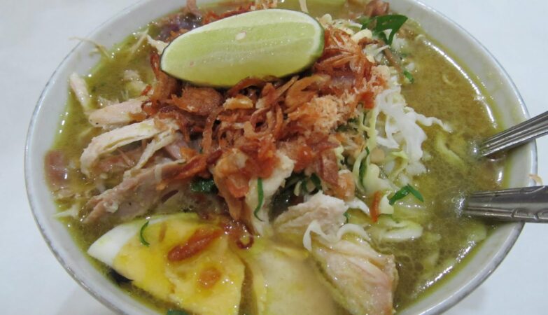 Makanan Khas Malang Soto Geprak Mbah Djo